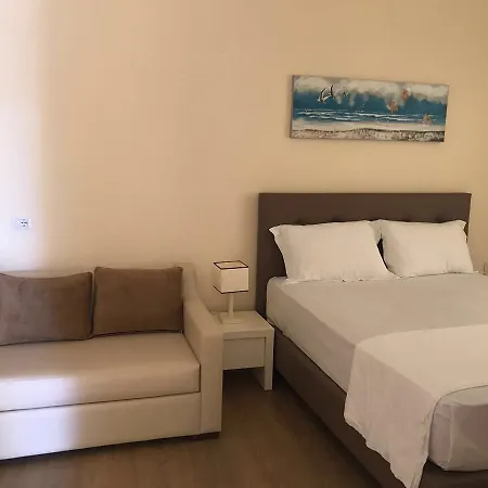 Primavera Hotel
