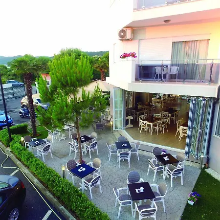 Primavera 4* Durres