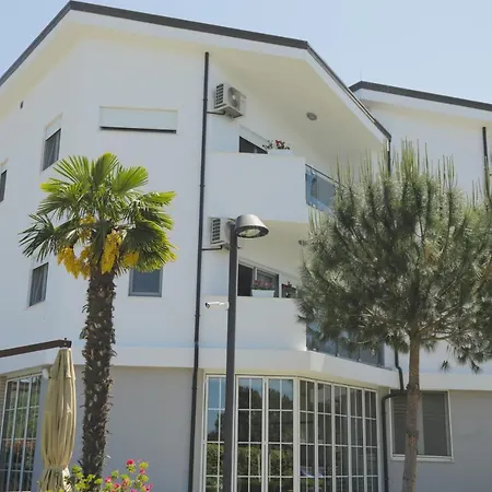 Primavera Durres
