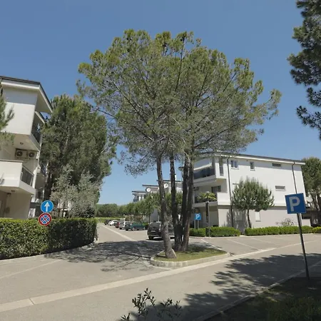 Primavera Hotel